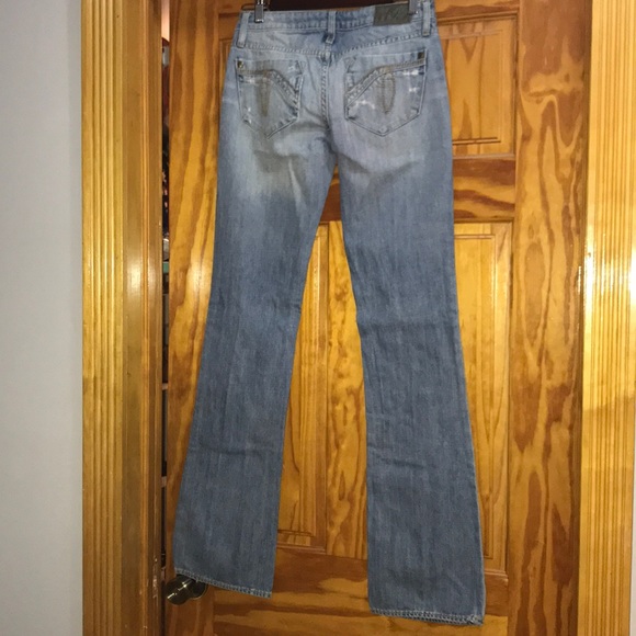 Level 99 distressed jeans size 24 - Picture 3 of 8